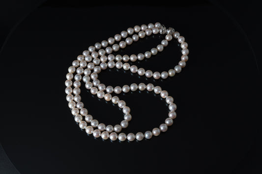 アレンジバリエーションが多彩♦︎アコヤ真珠 ラウンド〜セミバロック系ロングネックレス（約100 cm）